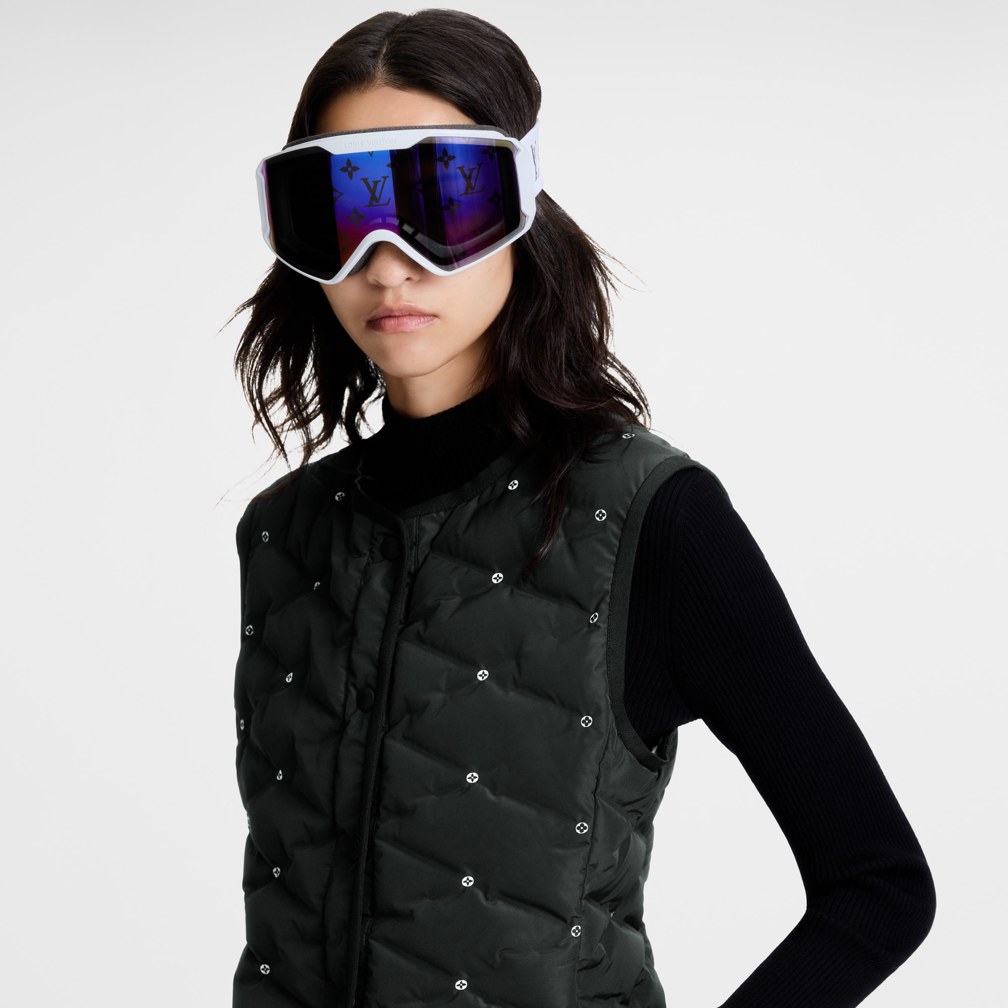LV Snow Eyewear Accessories | LOUIS VUITTON